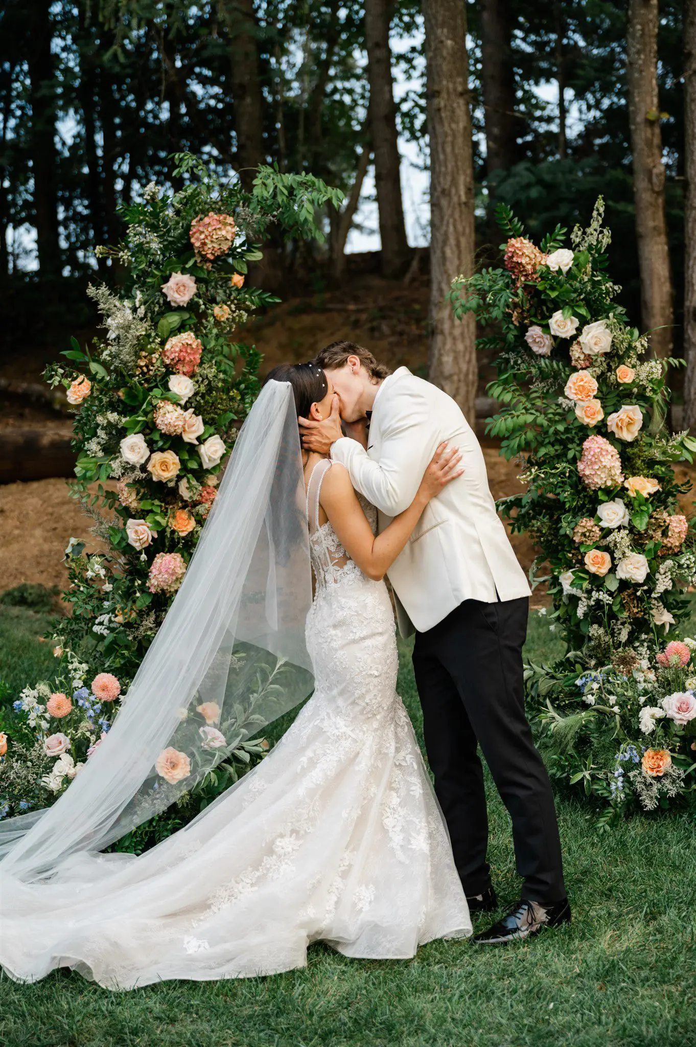 How to find the best wedding photographer