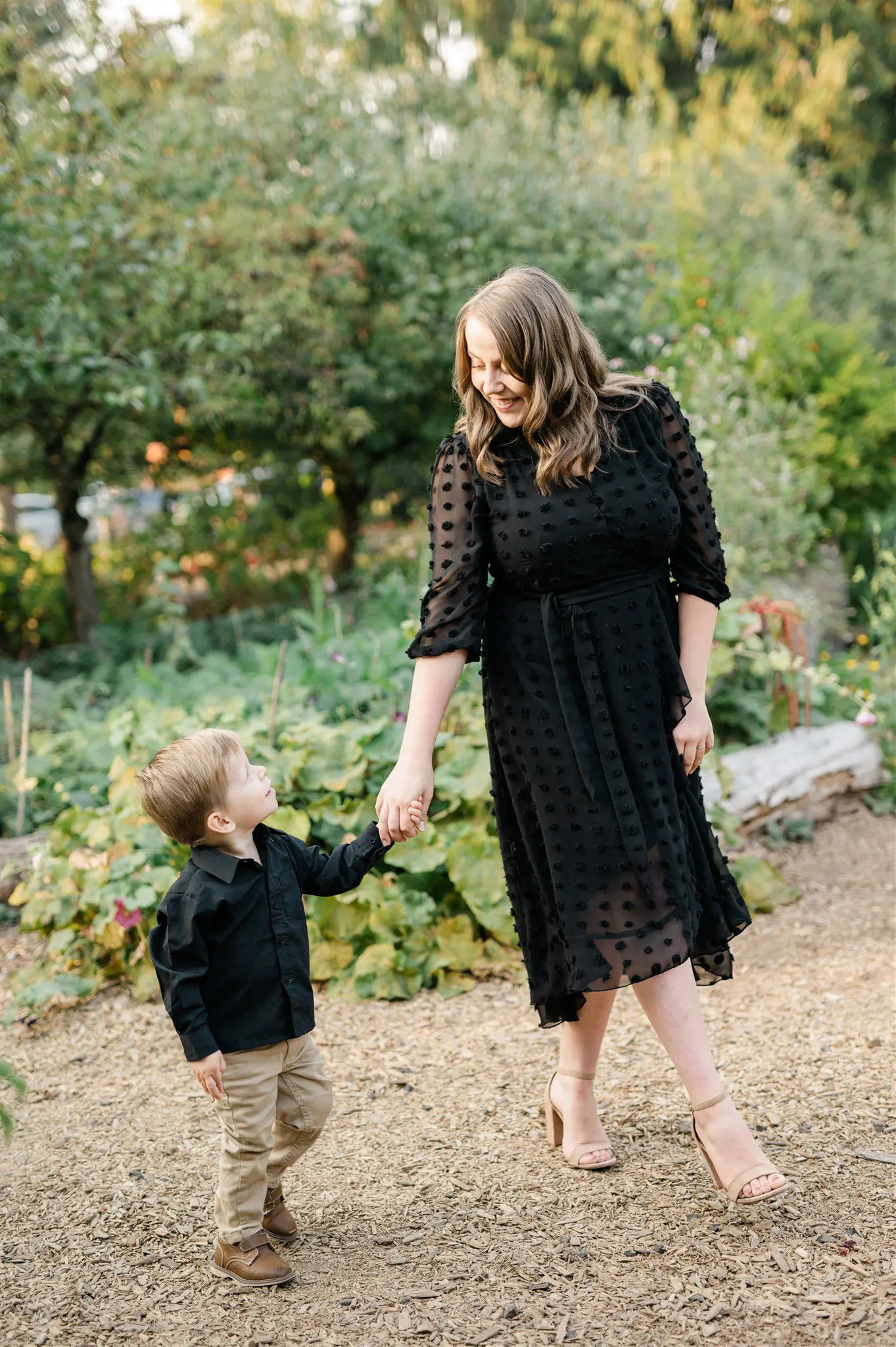 family portraits outfits