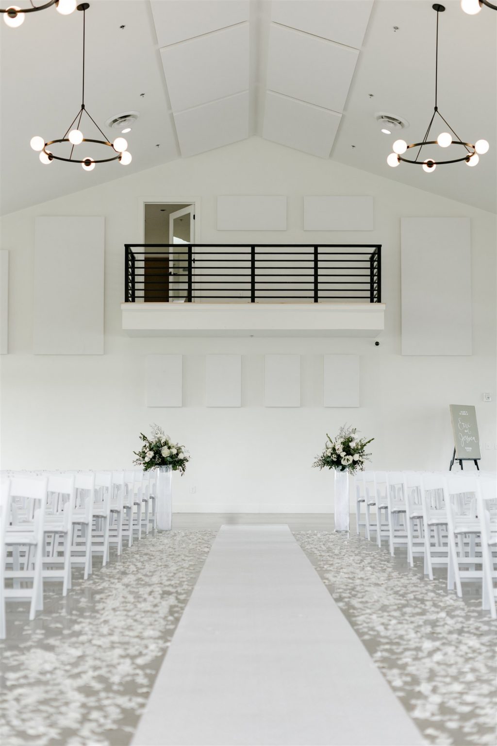 Woodhaven | Modern, Classic Indoor Wedding Venue in Minnesota