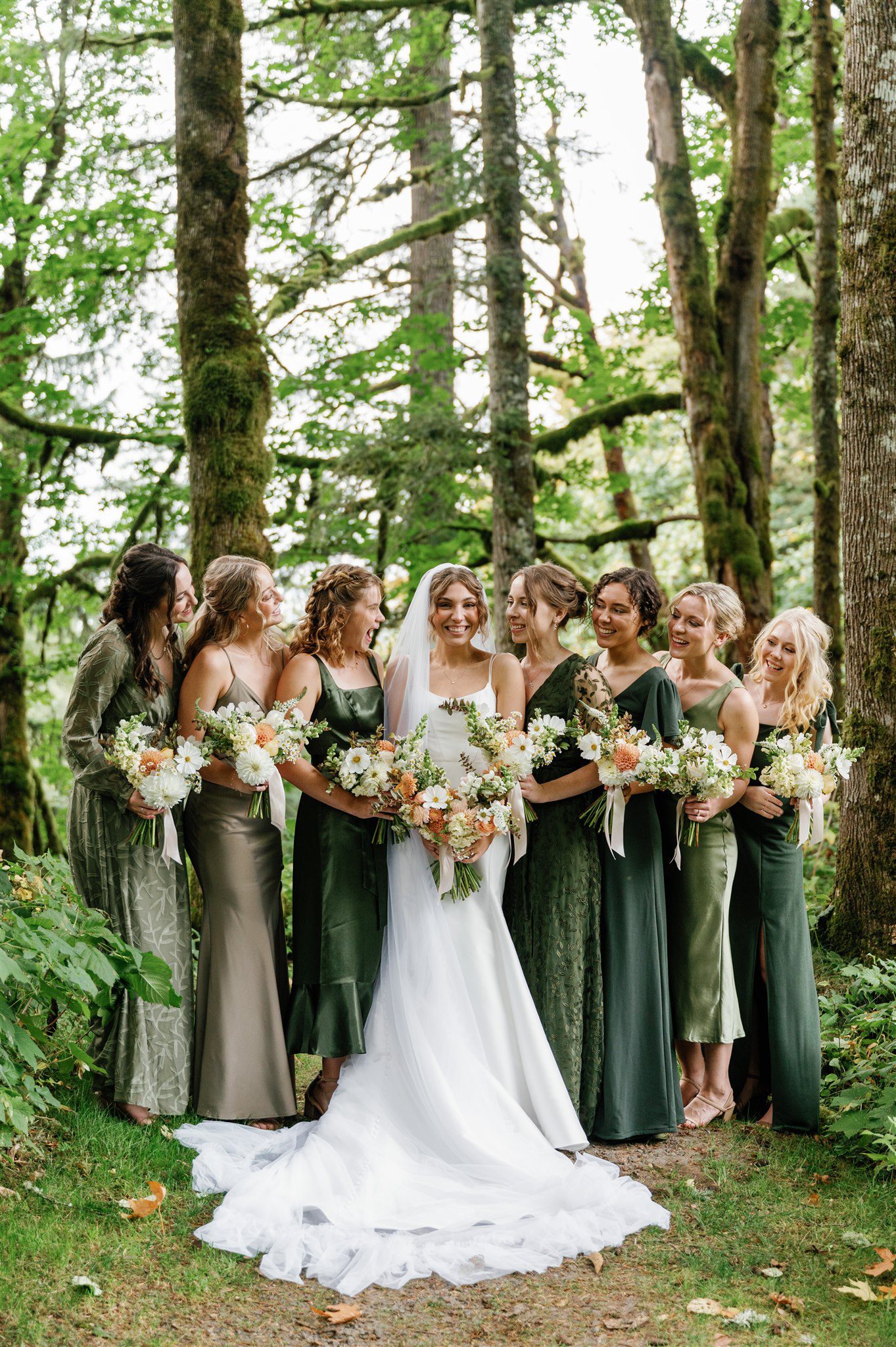 Bridesmaids at Bridal Veil Lakes