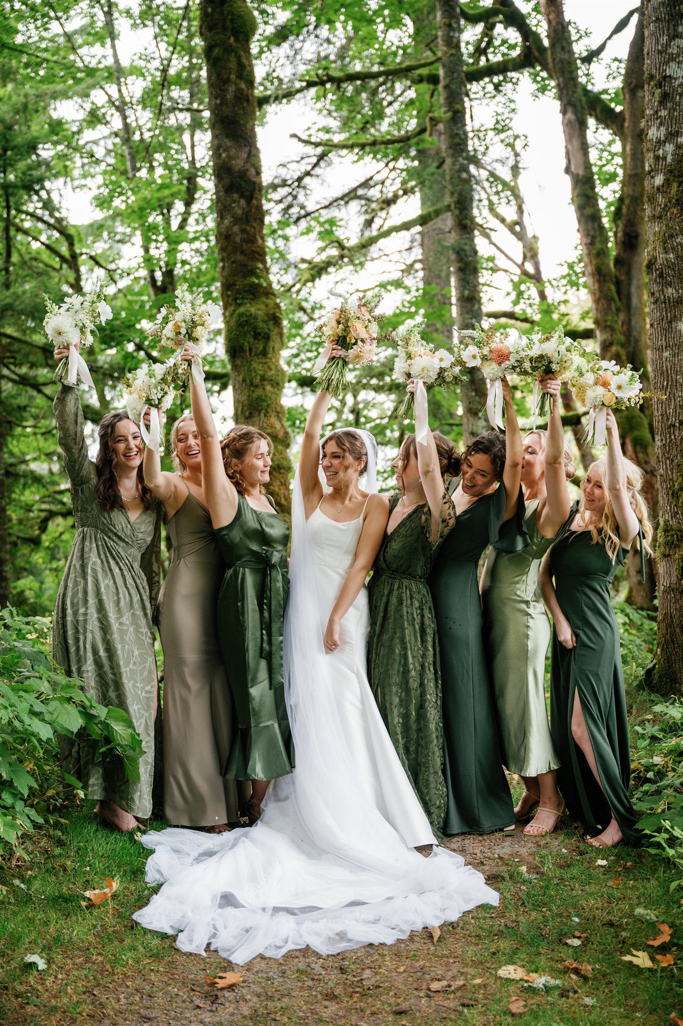 Bridesmaids at Bridal Veil Lakes