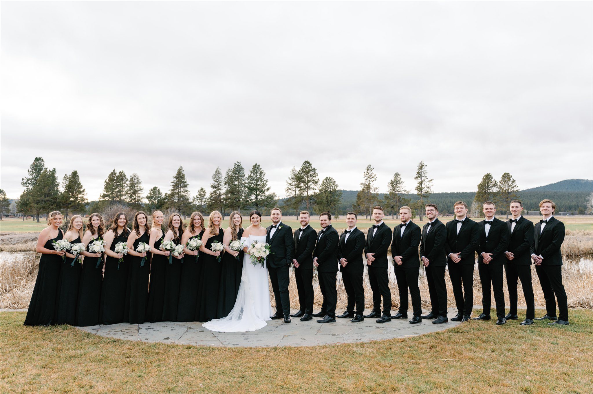 Bend Oregon weddings bridal party