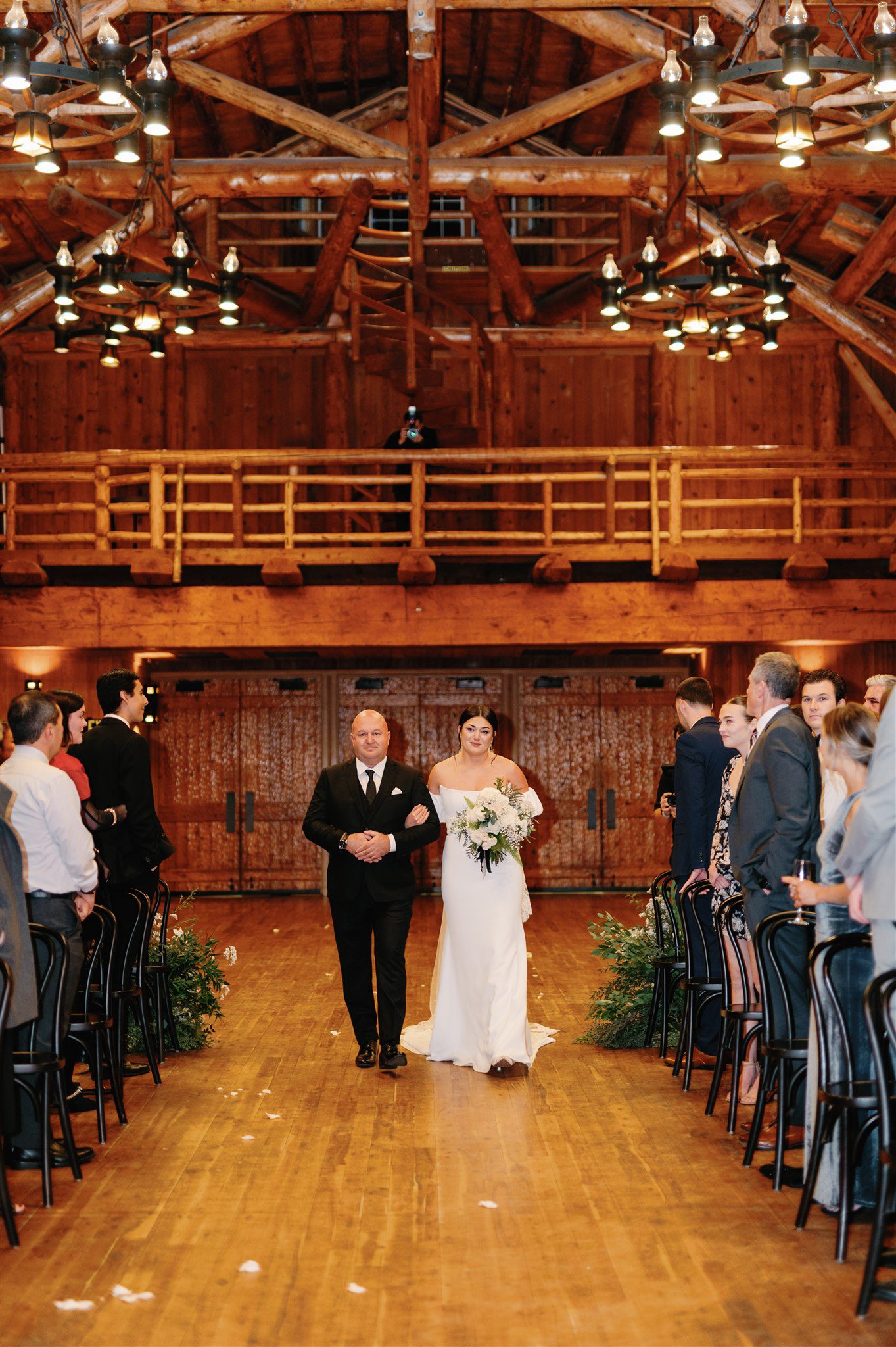 Sunriver Oregon wedding venue ceremony